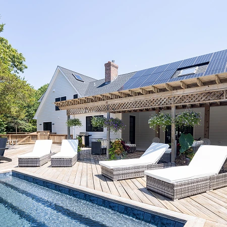 Back Deck & Pool