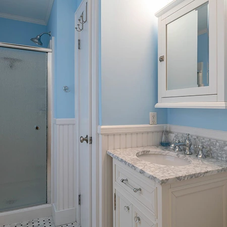 Bathroom with clean lines