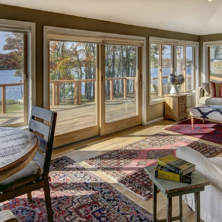 Contemporary guest room