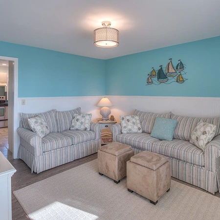 Contemporary master bedroom